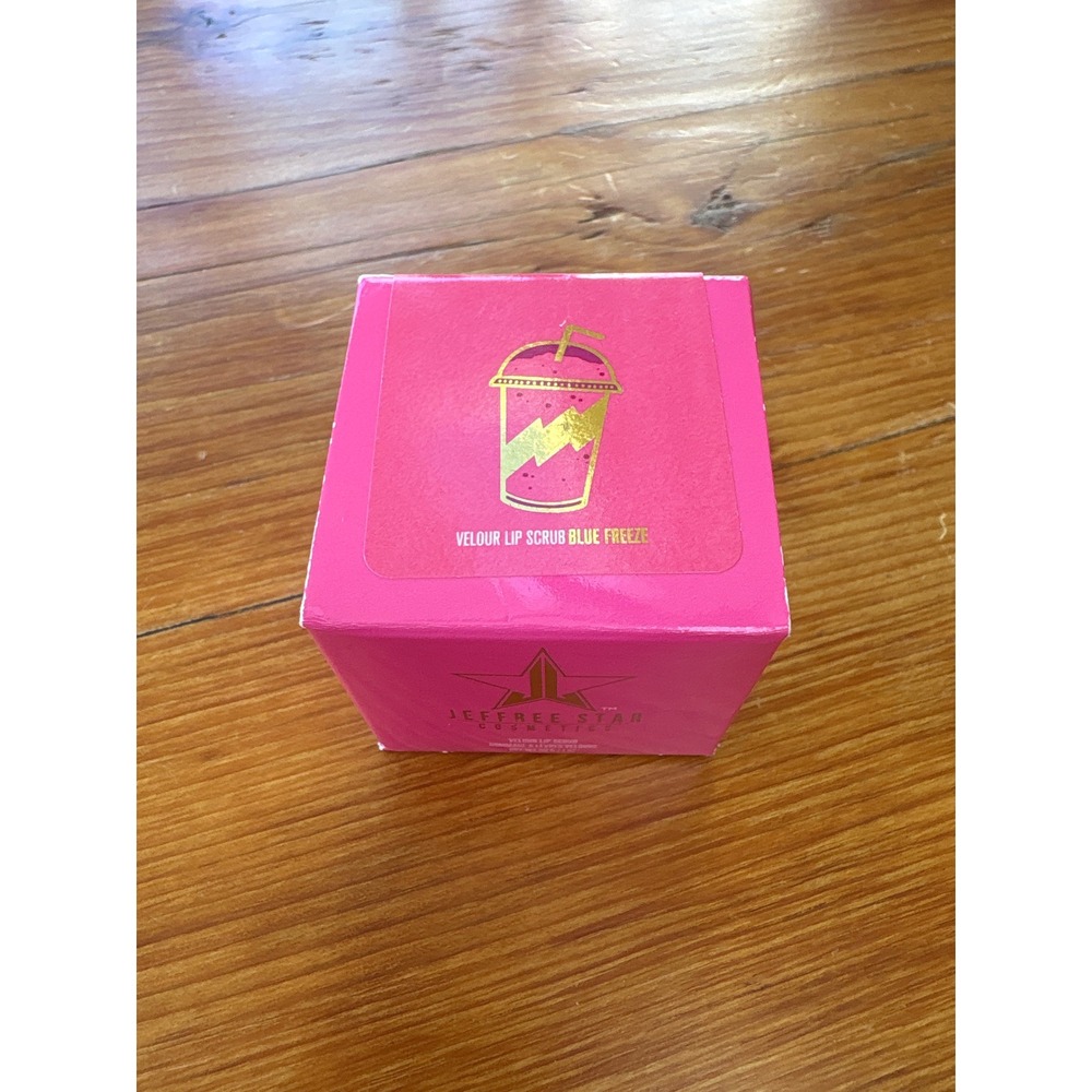 Jeffree Star Velour Lip Scrub in Blue Freeze New in Box